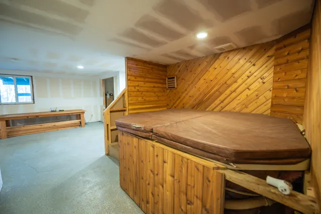 $489,000 | 12 Lilla Lane, Wilmington, VT 05363