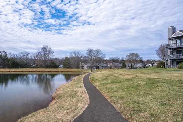 $199,900 | 1314 Twin Springs Court, Forest, VA 24551