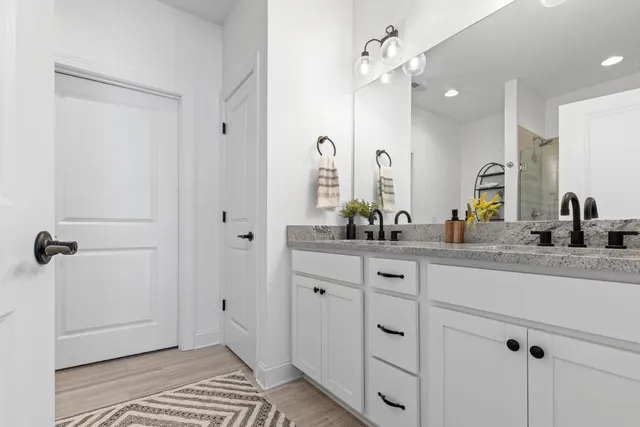 $2,595 | 3276 Stonecreek Drive, Chattanooga, TN 37405