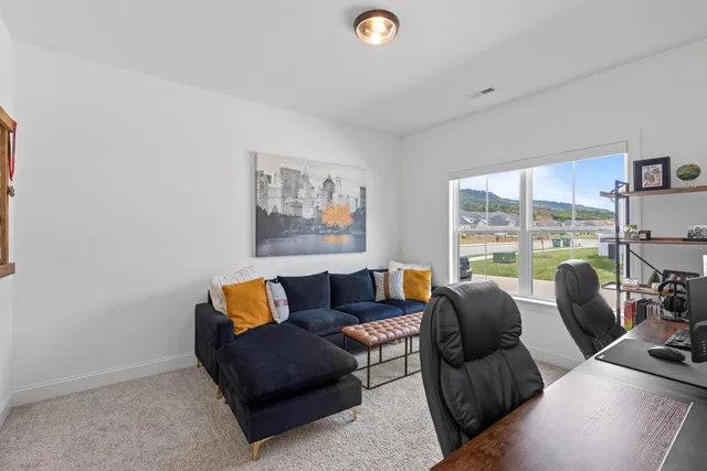 $2,595 | 3276 Stonecreek Drive, Chattanooga, TN 37405