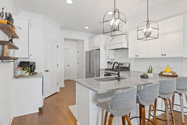 $2,595 | 3276 Stonecreek Drive, Chattanooga, TN 37405