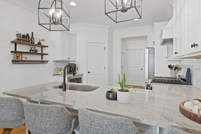 $2,595 | 3276 Stonecreek Drive, Chattanooga, TN 37405