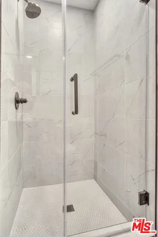 $3,490,000 | 11410 Canton Drive, Studio City, CA 91604