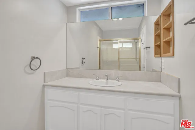 $3,490,000 | 11410 Canton Drive, Studio City, CA 91604