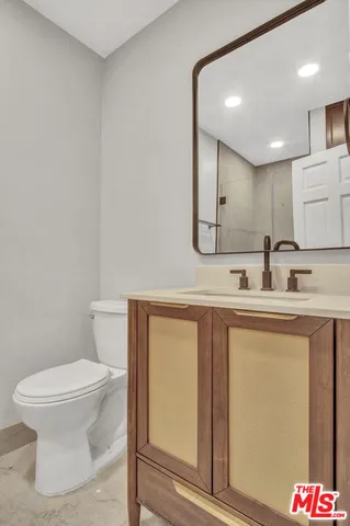 $3,490,000 | 11410 Canton Drive, Studio City, CA 91604