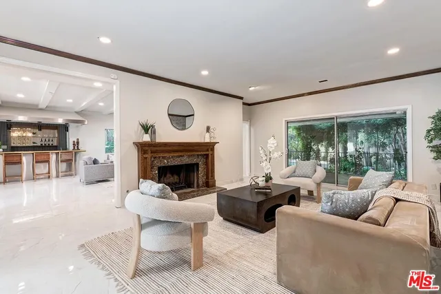 $3,490,000 | 11410 Canton Drive, Studio City, CA 91604