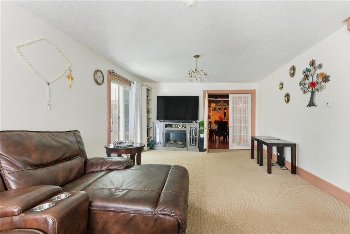 1648 Main Street Lewiston, ME 04240 - Photo 33 of 63 38-1648 Main St, Lewiston, ME-41