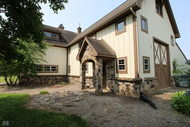 $2,600,000 | 2825 East 216th Street, Cicero, IN 46034