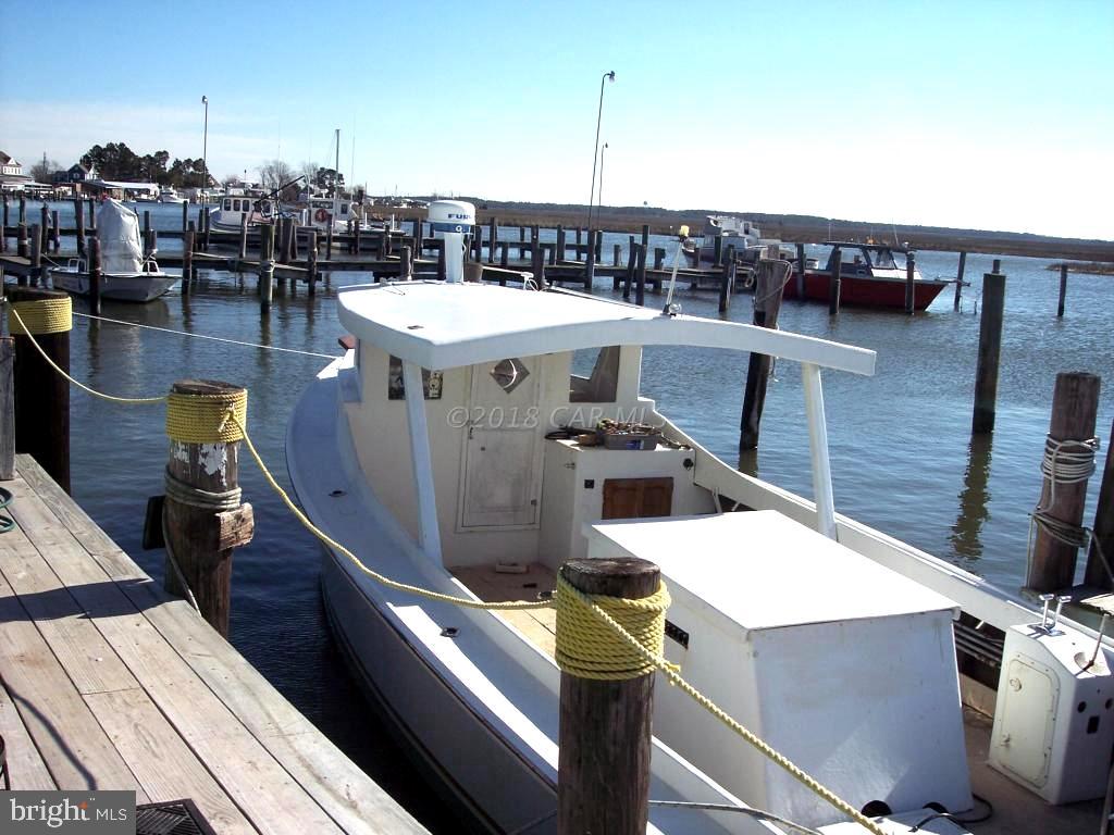 25726 Rumbley Road Westover, MD 21871 - Photo 9 of 16 Working Seafood Boats in the Marina