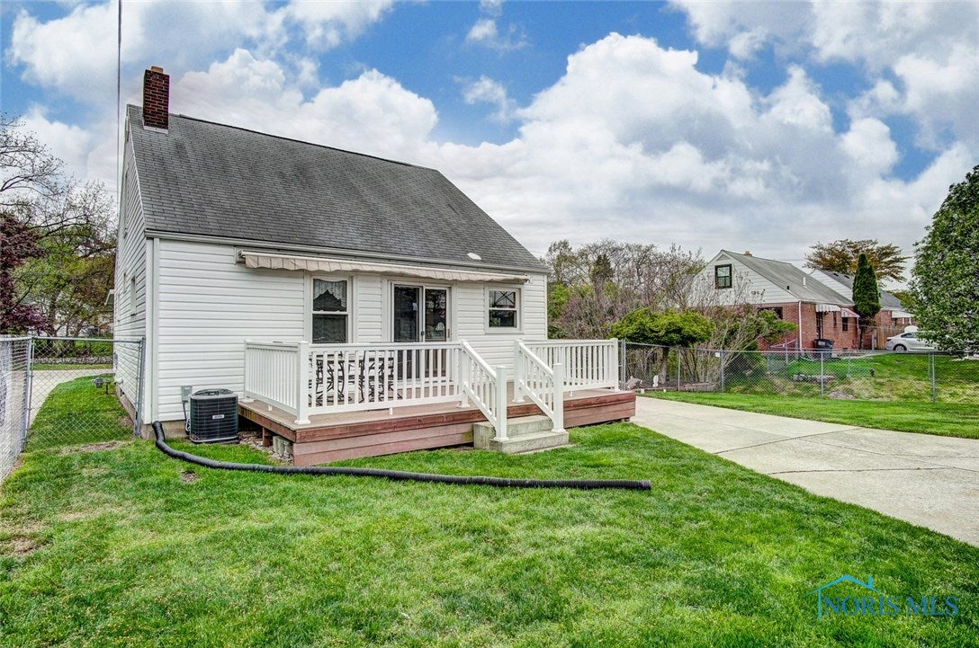 3235 Sherbrooke Road Toledo, OH 43606 - Photo 35 of 36 Gallery Image 35
