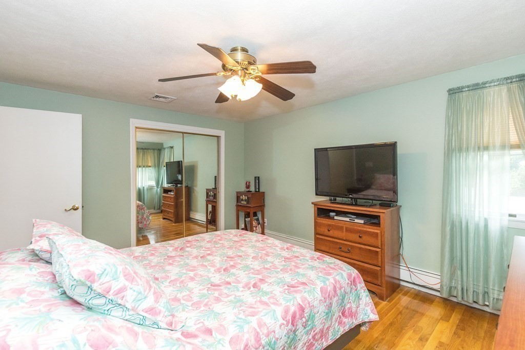 8 Spring Valley Road Burlington, MA 01803 - Photo 17 of 41 Gallery Image 17