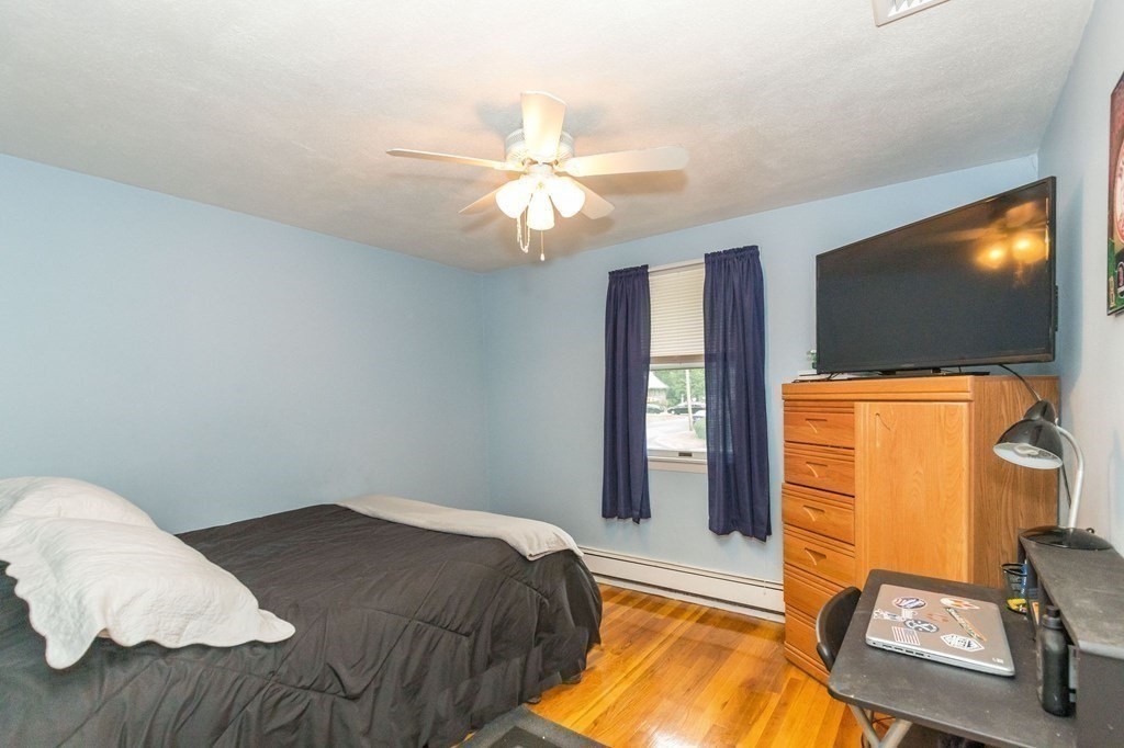 8 Spring Valley Road Burlington, MA 01803 - Photo 18 of 41 Gallery Image 18