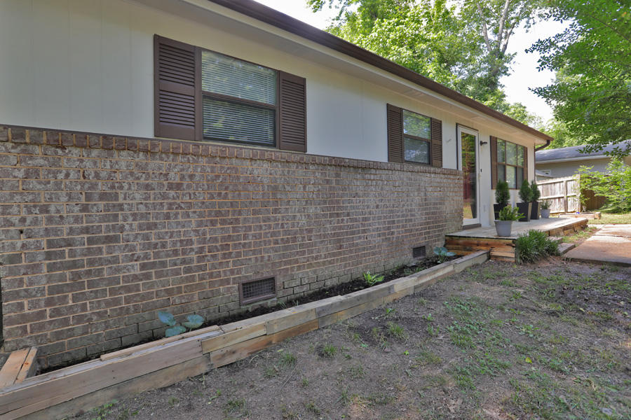 9035 Wooten Road Chattanooga, TN 37416 - Photo 4 of 27 IMGL9552 copy