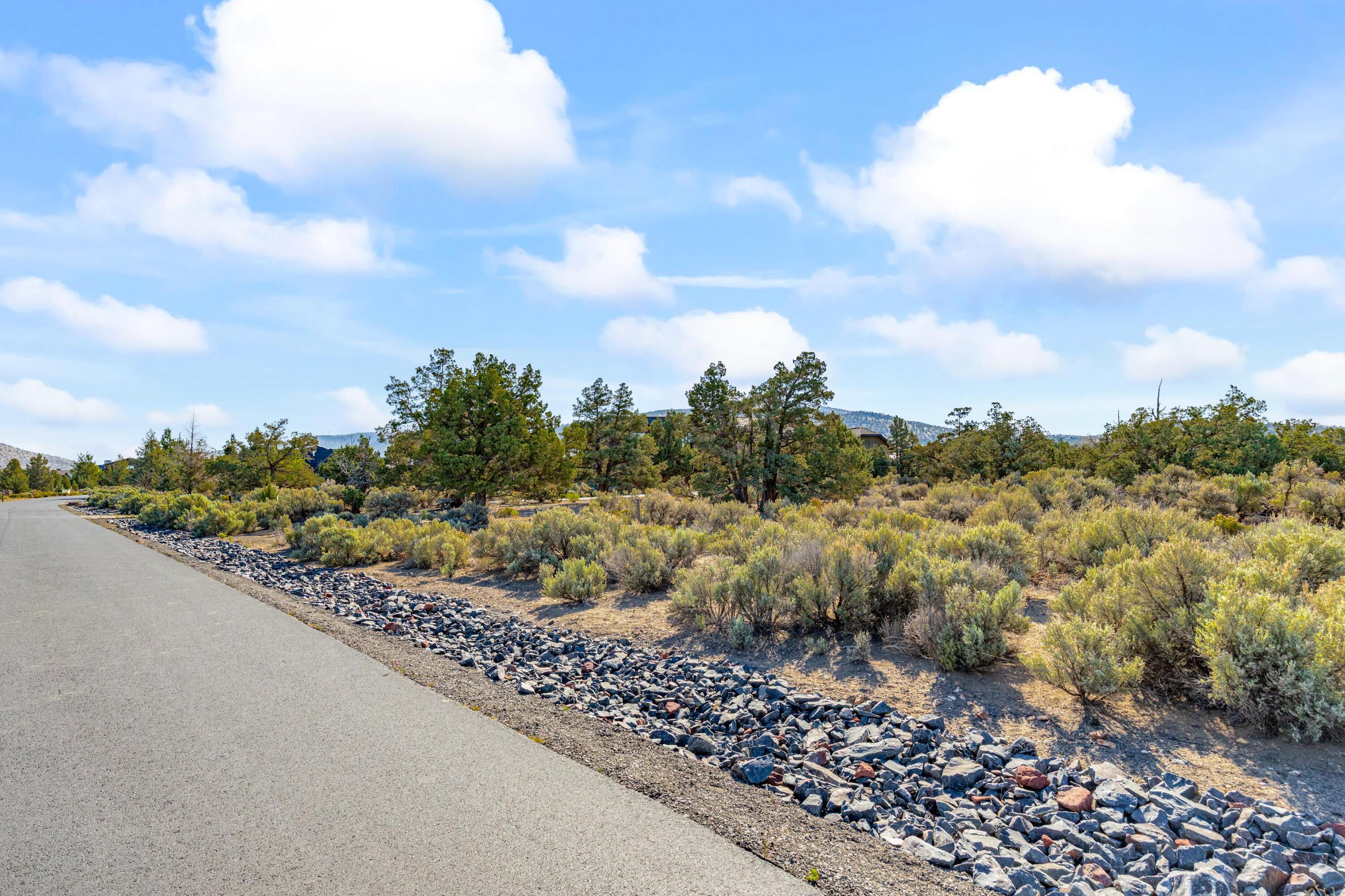 15675 South W Brasada Ranch Road Powell Butte, OR 97753 - Photo 6 of 21 09
