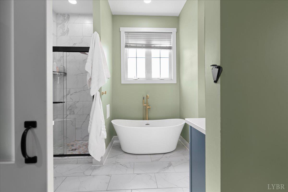 197 Burford Farm Road Monroe, VA 24574 - Photo 22 of 44