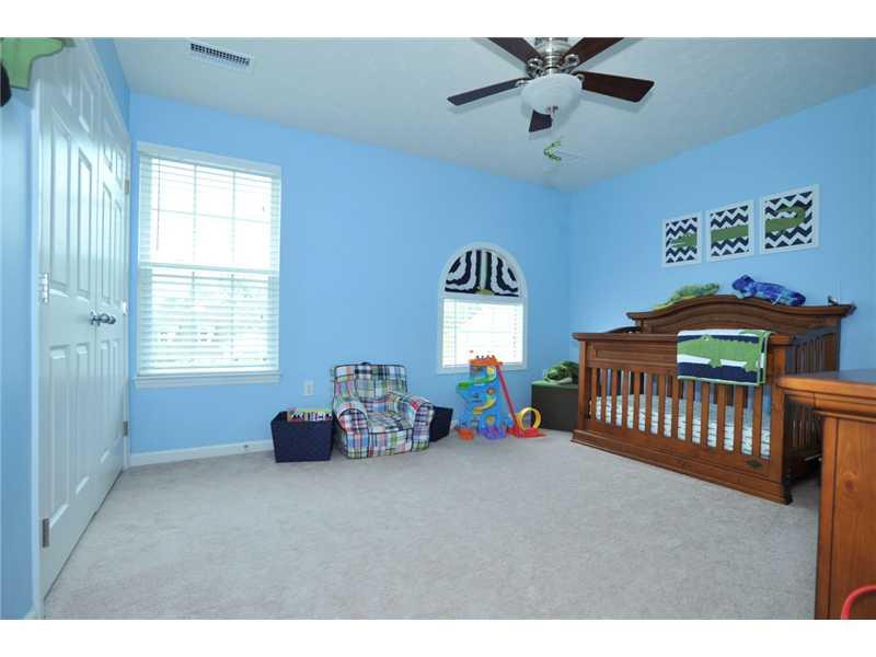 202 Maple Ridge Drive Canonsburg, PA 15317 - Photo 11 of 17 Bedroom.