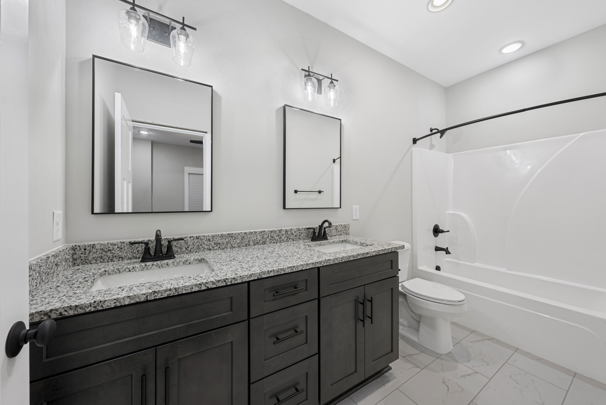2624 South Main Street, Unit 11 Springfield, TN 37172 - Photo 21 of 37