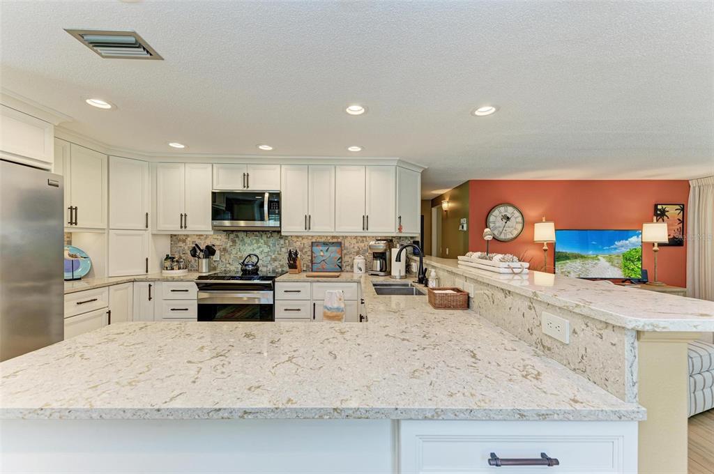 136 Crescent Drive Anna Maria, FL 34216 - Photo 19 of 80