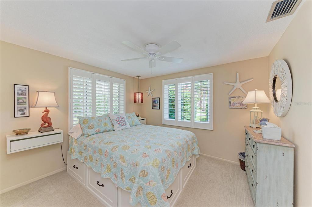 136 Crescent Drive Anna Maria, FL 34216 - Photo 23 of 80