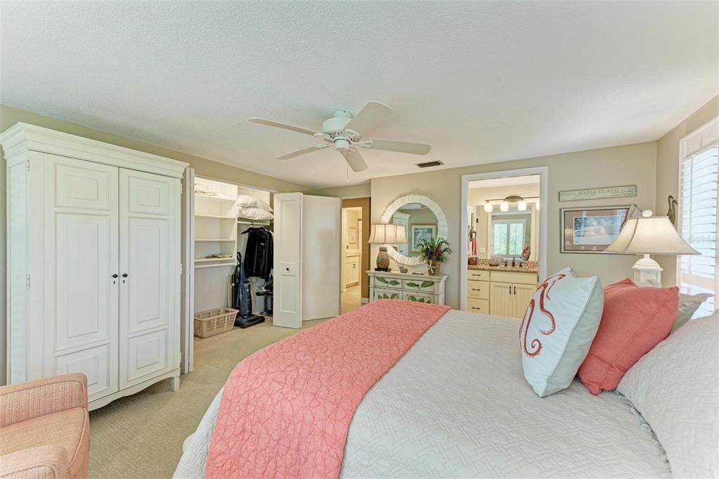 136 Crescent Drive Anna Maria, FL 34216 - Photo 32 of 80