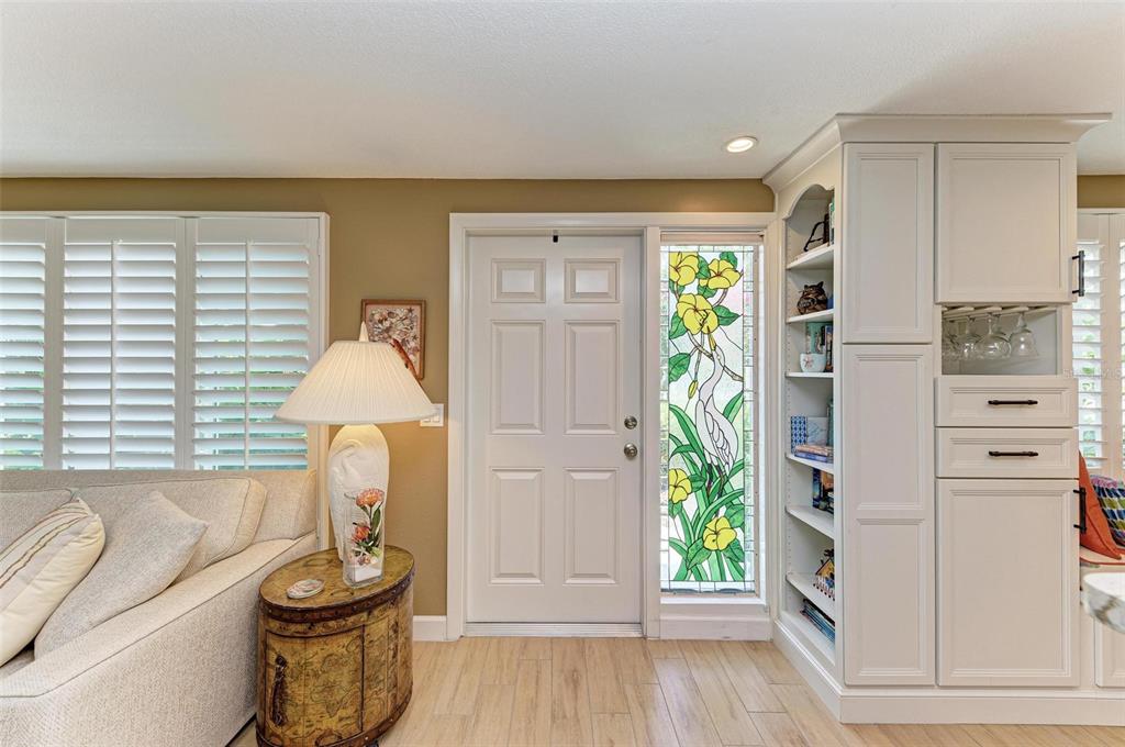 136 Crescent Drive Anna Maria, FL 34216 - Photo 8 of 80