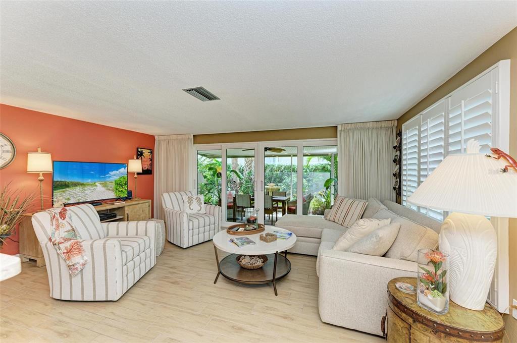 136 Crescent Drive Anna Maria, FL 34216 - Photo 9 of 80