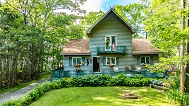 $994,900 | 41 Wildwood Lane, Orland, ME 04472