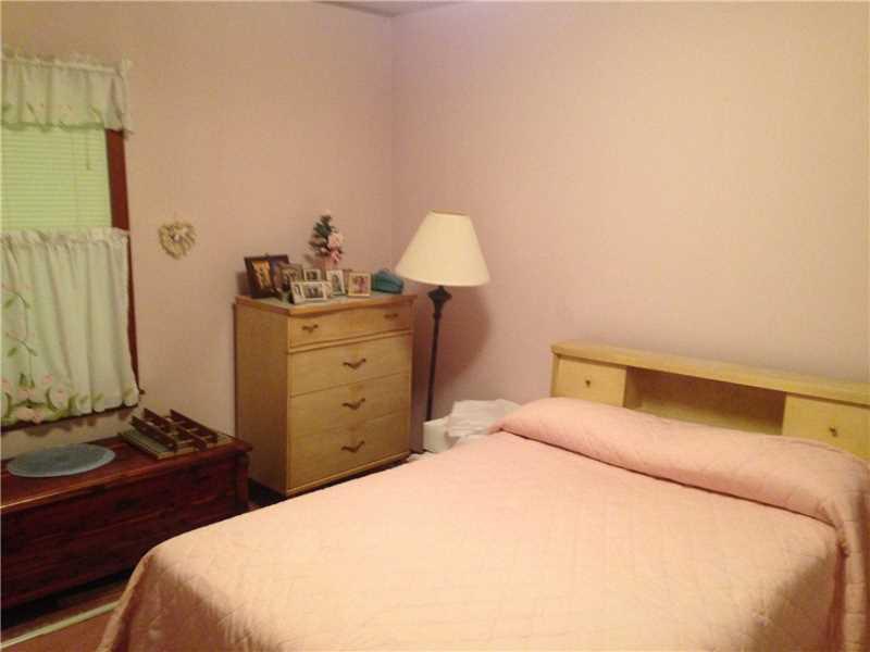 29 Elliot Road West Middlesex, PA 16159 - Photo 12 of 14 Bedroom.