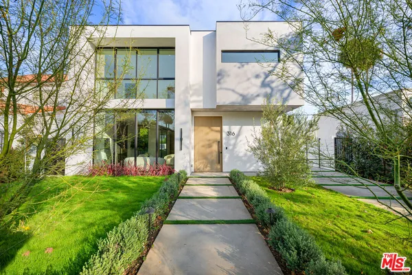 $27,000 | 316 South Oakhurst Drive, Beverly Hills, CA 90212