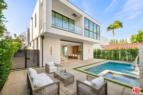 $27,000 | 316 South Oakhurst Drive, Beverly Hills, CA 90212