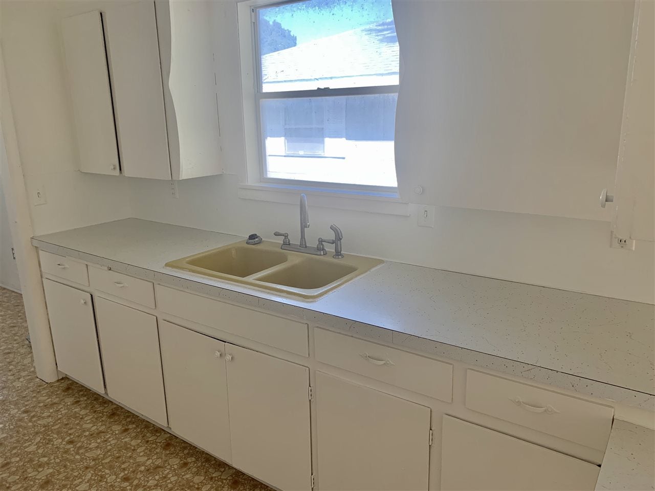 826 North 5th Street Perry, OK 73077 - Photo 8 of 17 Gallery Image 8