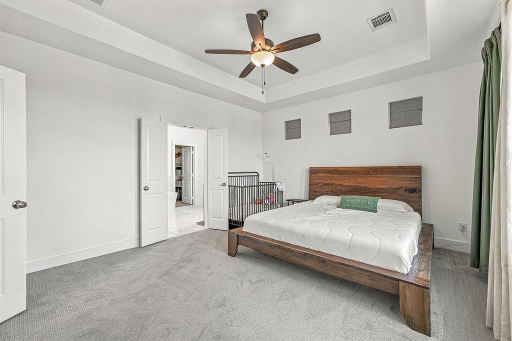 7112 Branch Road Fort Worth, TX 76179 - Photo 17 of 39 Priimary Bedroom with ensuite.
