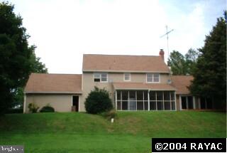 5021 Raleigh Circle Spring Grove, PA 17362 - Photo 2 of 3