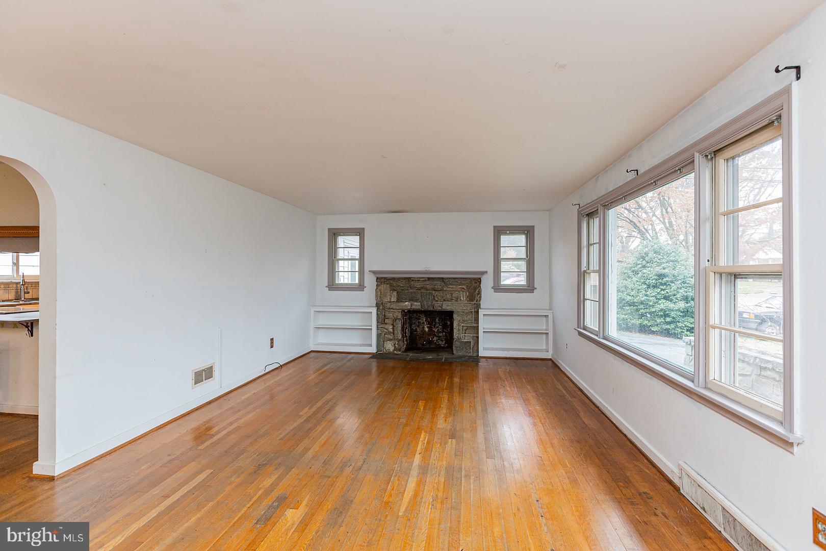 1768 Ridgeview Avenue Lancaster, PA 17603 - Photo 6 of 44 Gallery Image 6