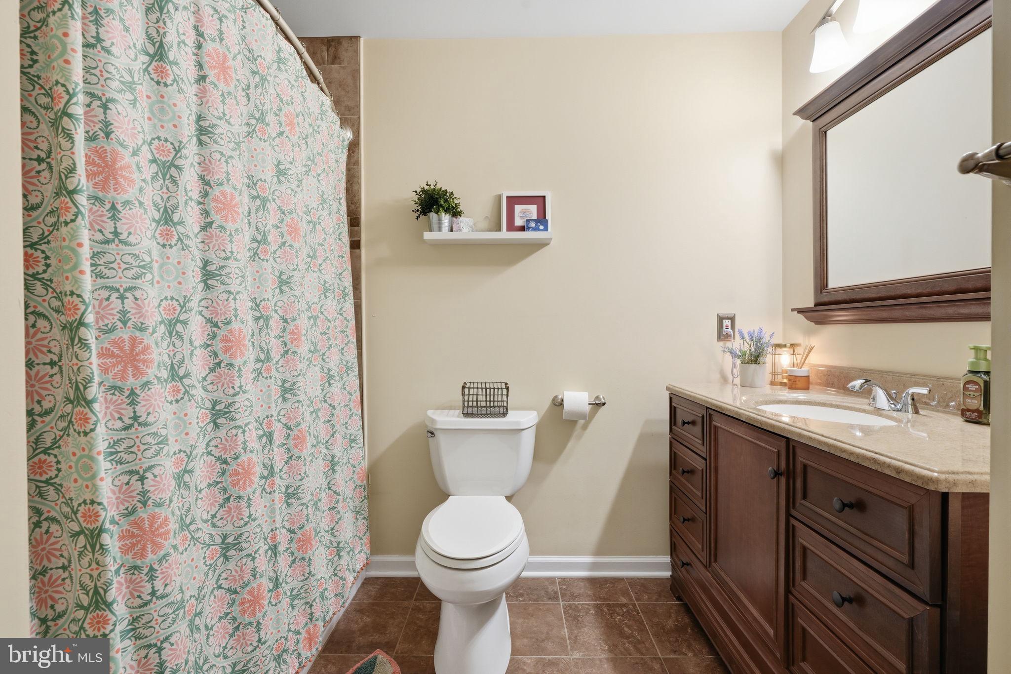 59 Iroquois Road Levittown, PA 19057 - Photo 18 of 25