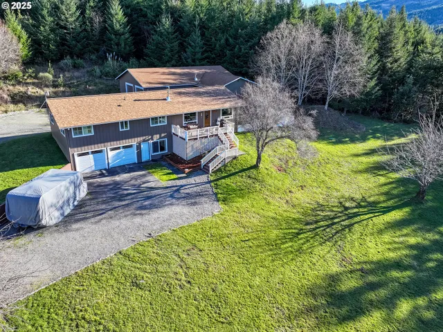 $749,000 | 16696 Sunshine Lane, Brookings, OR 97415