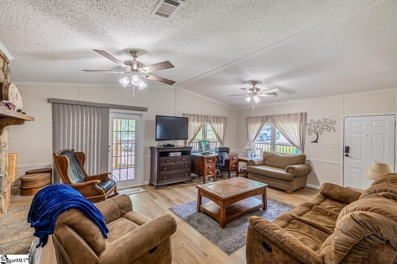 116 Spring Hill Road Anderson, SC 29626 - Photo 4 of 23
