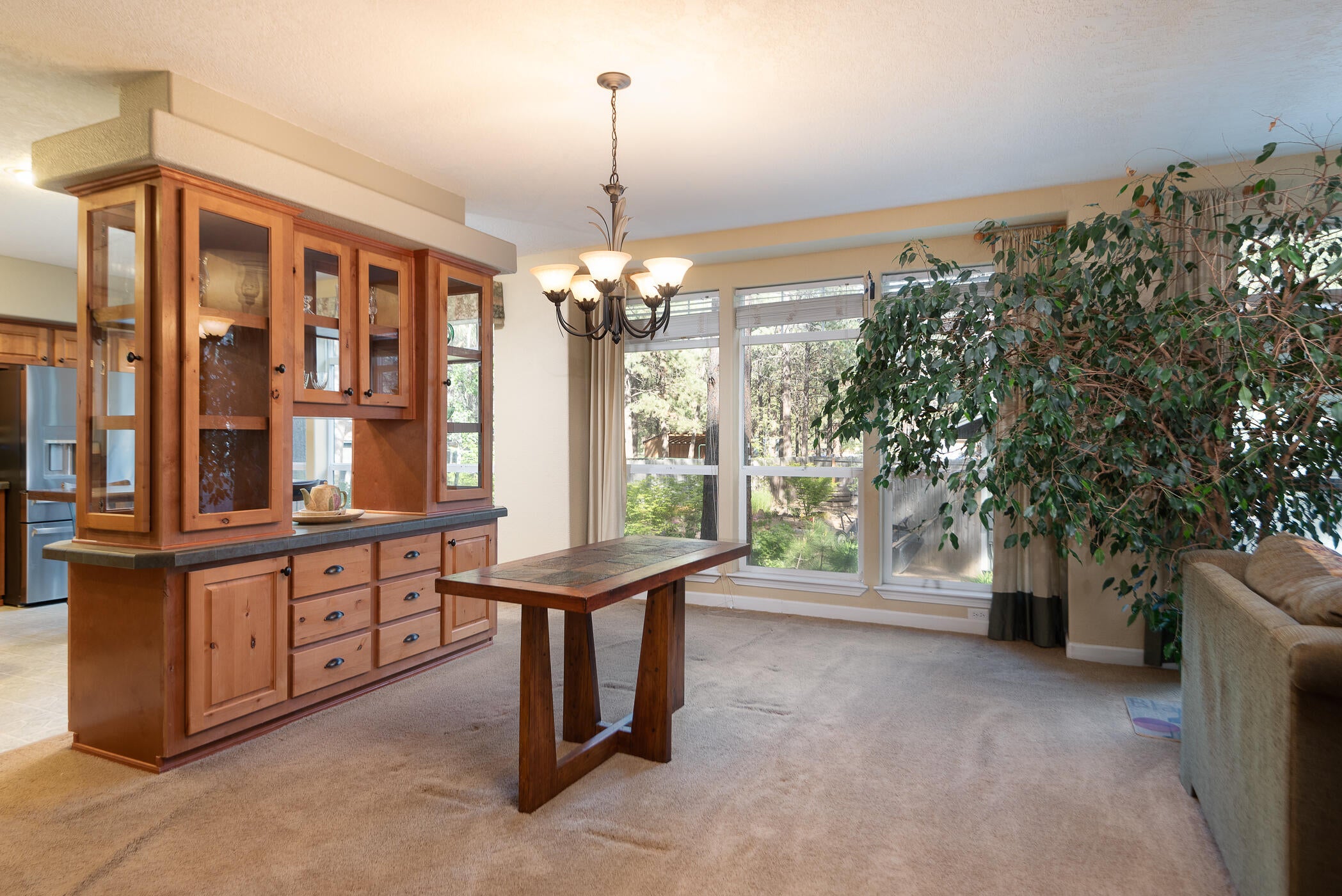 60055 Hopi Road Bend, OR 97702 - Photo 10 of 37 10 dining area