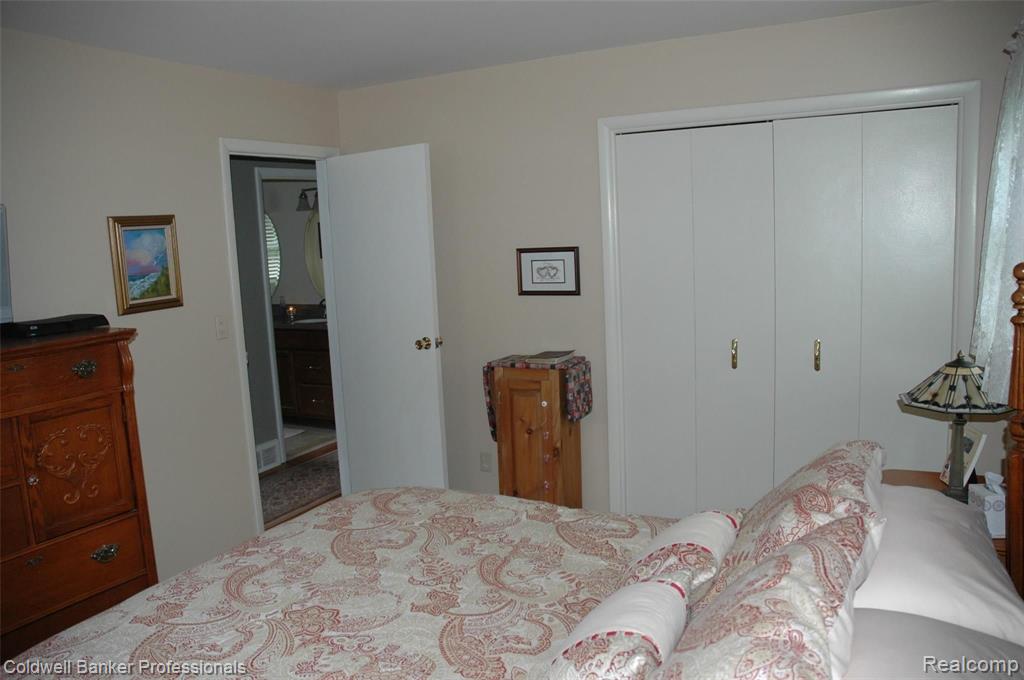 2094 Broker Road Lapeer, MI 48446 - Photo 24 of 31 Gallery Image 24