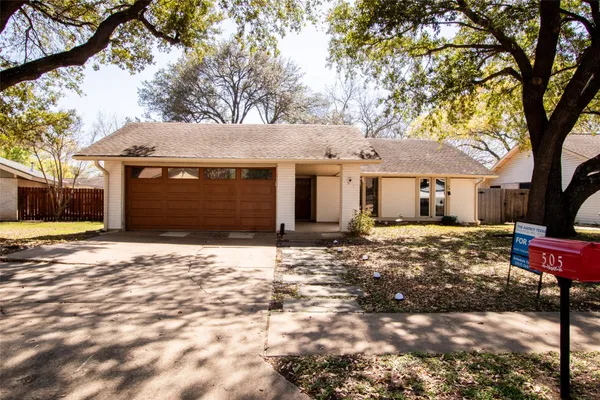 $599,000 | 505 Chihuahua Trail, Austin, TX 78745