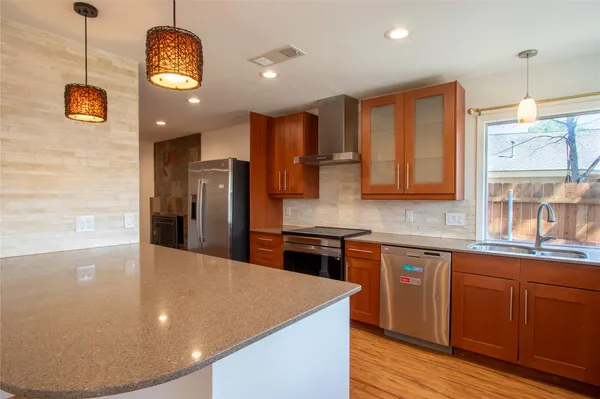 $599,000 | 505 Chihuahua Trail, Austin, TX 78745