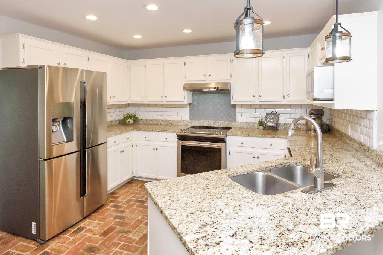 3904 West St Andrews Drive Mobile, AL 36693 - Photo 9 of 38