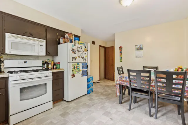 $459,000 | 501 Shadyside Circle, Hopkins, MN 55343