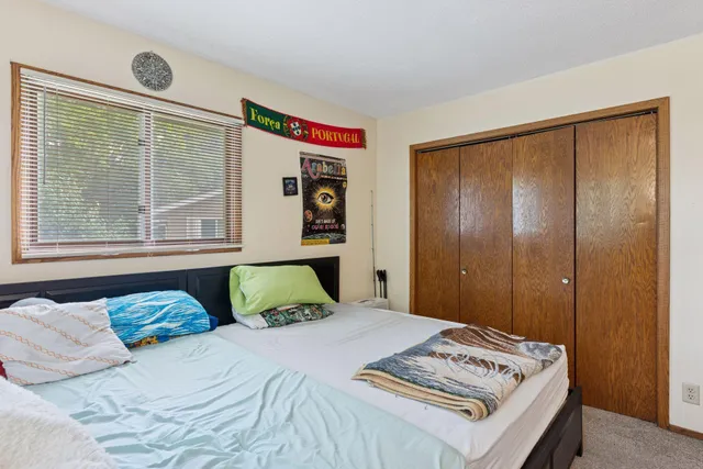 $459,000 | 501 Shadyside Circle, Hopkins, MN 55343