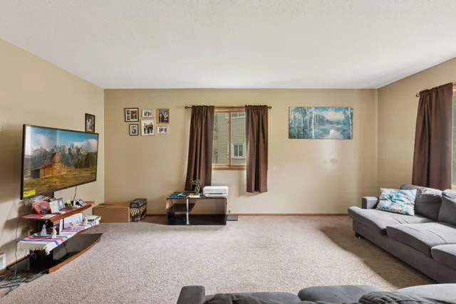 $459,000 | 501 Shadyside Circle, Hopkins, MN 55343