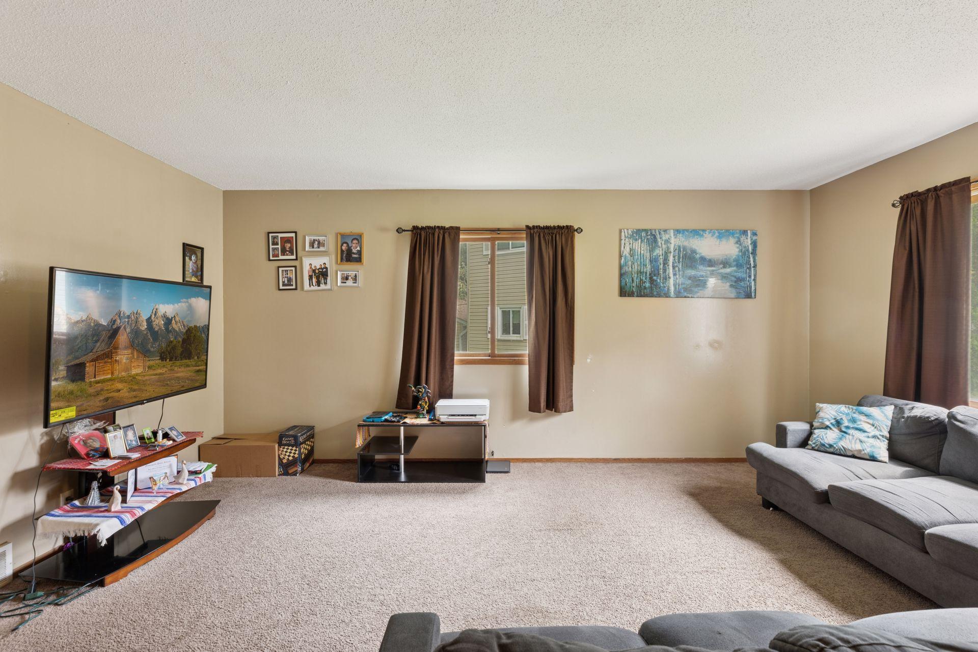 501 Shadyside Circle Hopkins, MN 55343 - Photo 10 of 41