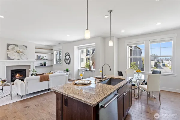 $1,058,000 | 18521 46th Avenue Southeast, Bothell, WA 98012