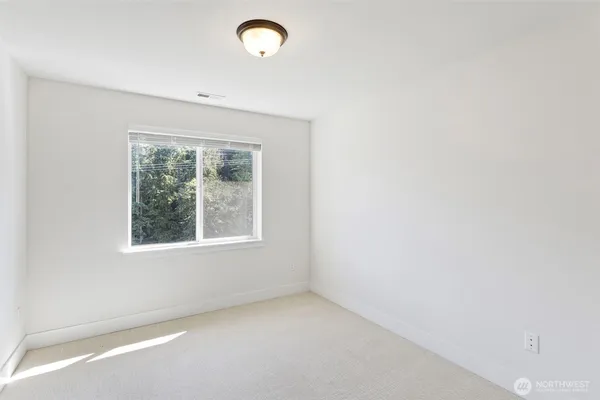 $1,058,000 | 18521 46th Avenue Southeast, Bothell, WA 98012