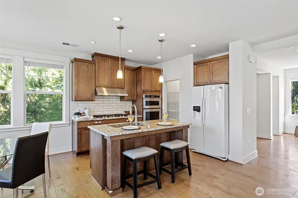 $1,058,000 | 18521 46th Avenue Southeast, Bothell, WA 98012