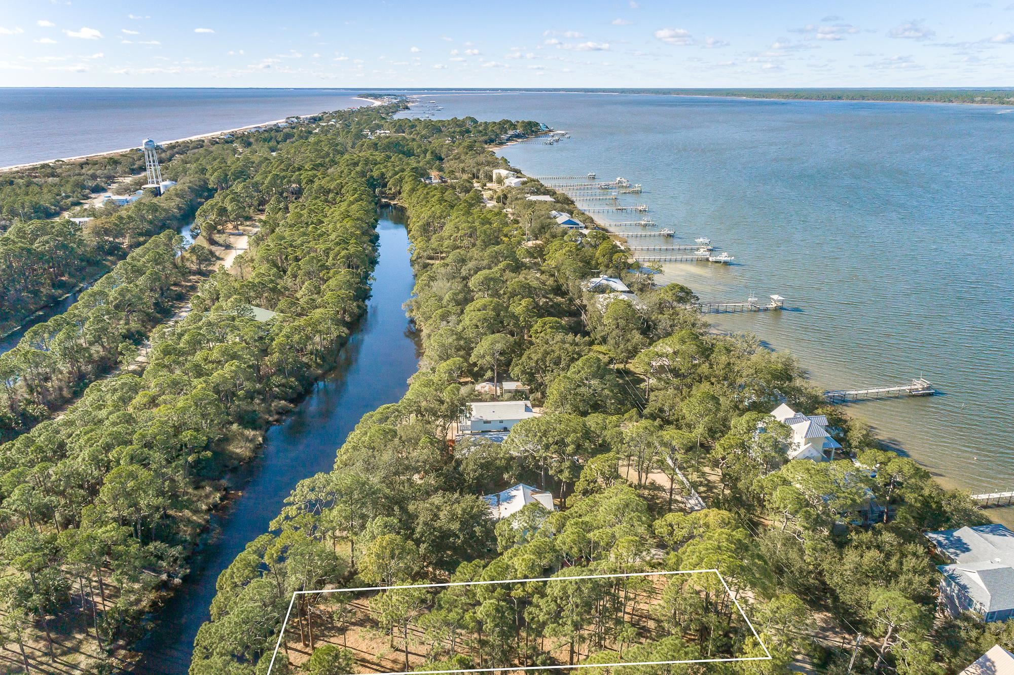 160 Harbor Circle Alligator Point, FL 32346 - Photo 4 of 24